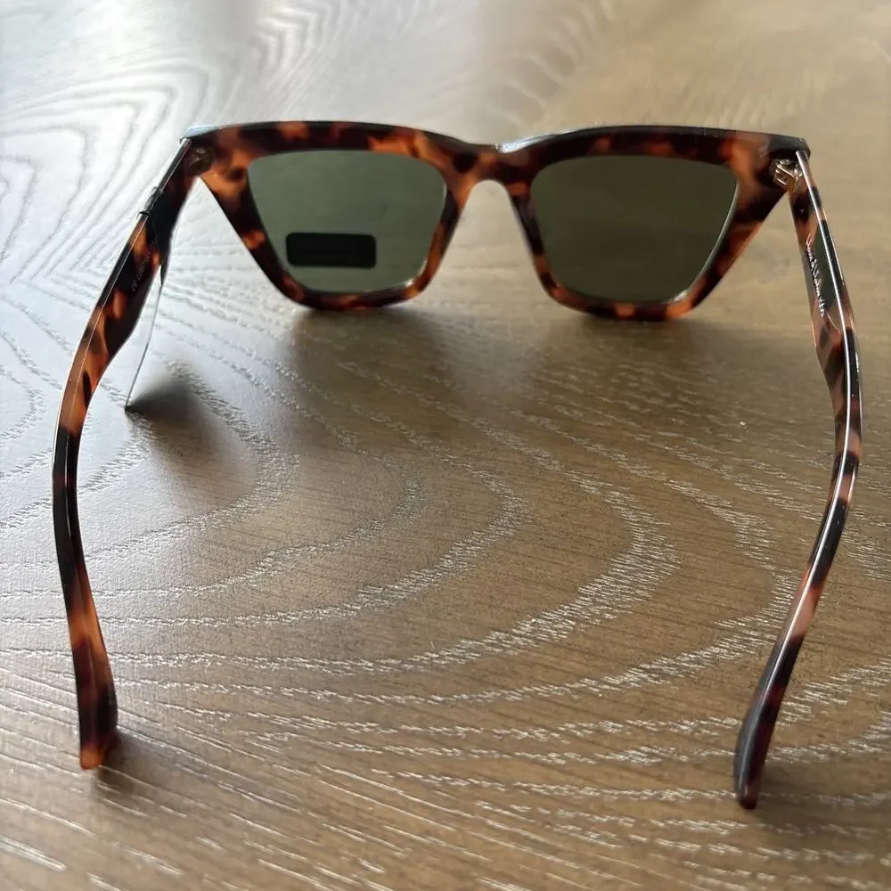 NWT Sunglasses House of Harlow 1960 Tortoise Shell Glam Boho Chic Old Hollywood - Picture 3 of 5